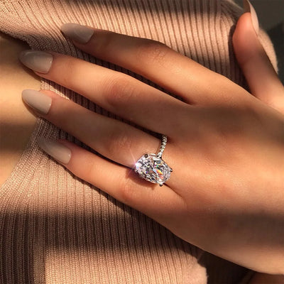 Oval Cut Ring for Women